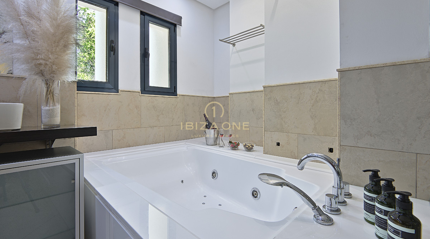Spacious luxury villa with sea view for rent, Ibiza