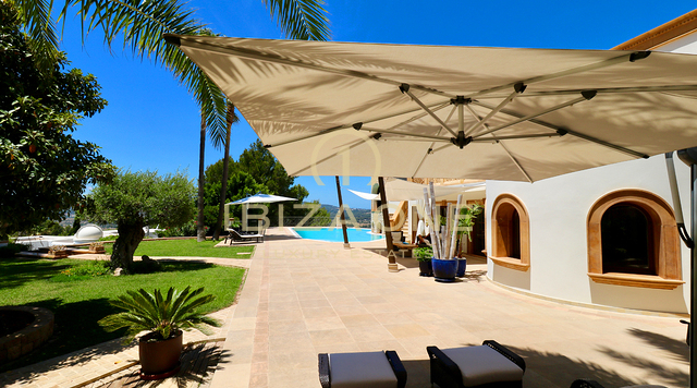 Luxusimmobilie in geschlossener Urbanisation nahe Ibiza-Stadt mit Blick aufs Meer und Dalt Vila zu verkaufen, Ibiza - Luxusimmobilie in geschlossener Urbanisation nahe Ibiza-Stadt mit Blick aufs Meer und Dalt Vila zu vermieten, Ibiza -