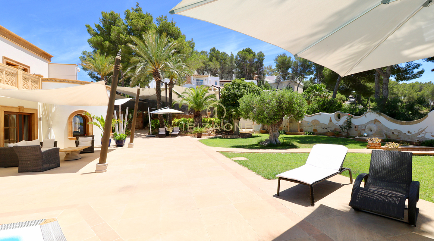 Luxusimmobilie in geschlossener Urbanisation nahe Ibiza-Stadt mit Blick aufs Meer und Dalt Vila zu verkaufen, Ibiza - Luxusimmobilie in geschlossener Urbanisation nahe Ibiza-Stadt mit Blick aufs Meer und Dalt Vila zu vermieten, Ibiza -