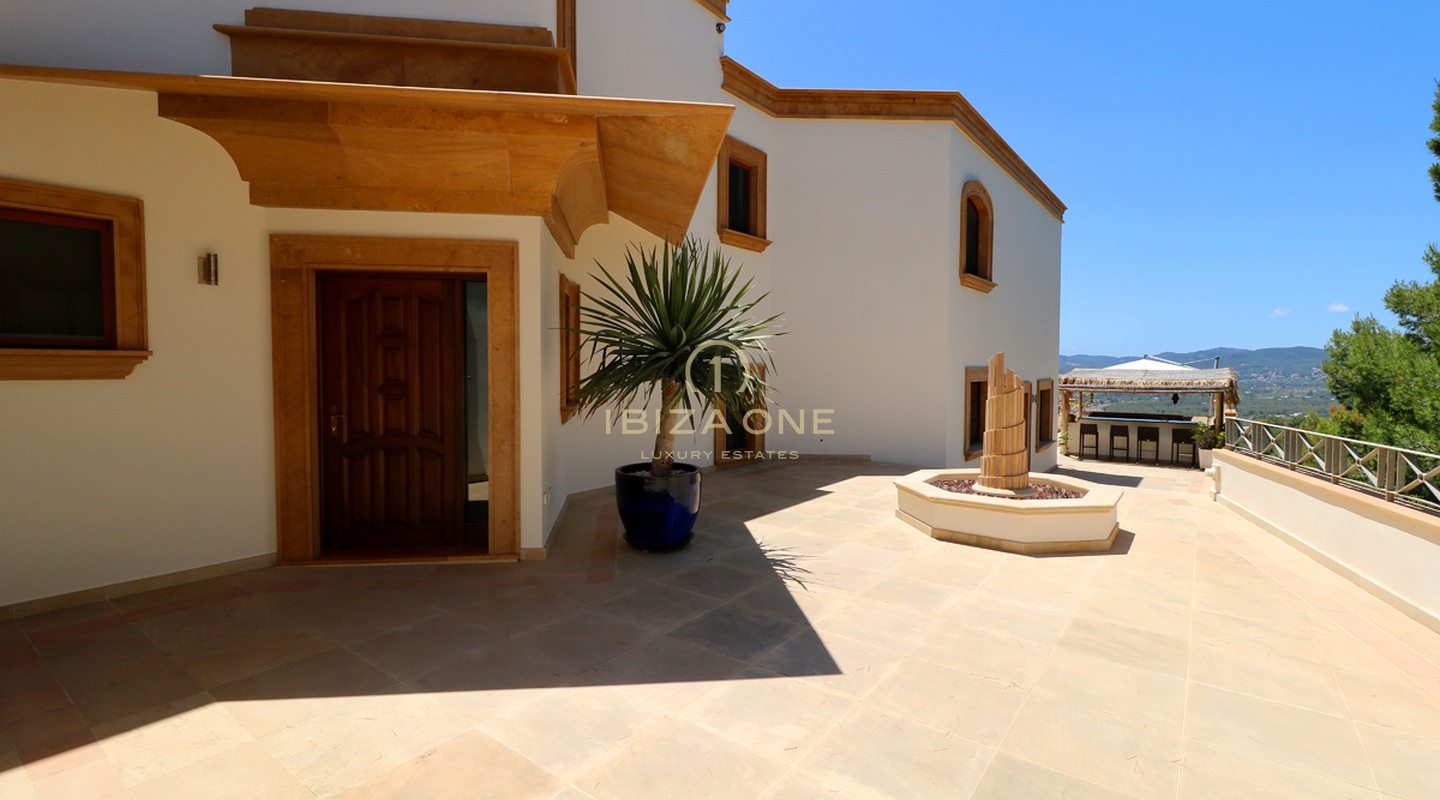 Proprietà di lusso in un complesso residenziale recintato vicino alla città di Ibiza con vista sul mare e su Dalt Vila in vendita, Ibiza - Proprietà di lusso in un complesso residenziale recintato vicino alla città di Ibiza con vista sul mare e su Dalt Vila in affitto, Ibiza -