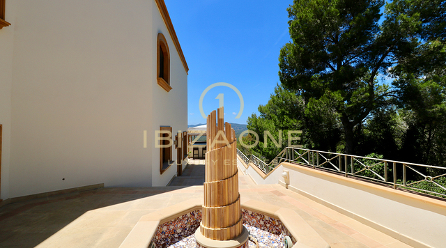 Luxusimmobilie in geschlossener Urbanisation nahe Ibiza-Stadt mit Blick aufs Meer und Dalt Vila zu verkaufen, Ibiza - Luxusimmobilie in geschlossener Urbanisation nahe Ibiza-Stadt mit Blick aufs Meer und Dalt Vila zu vermieten, Ibiza -