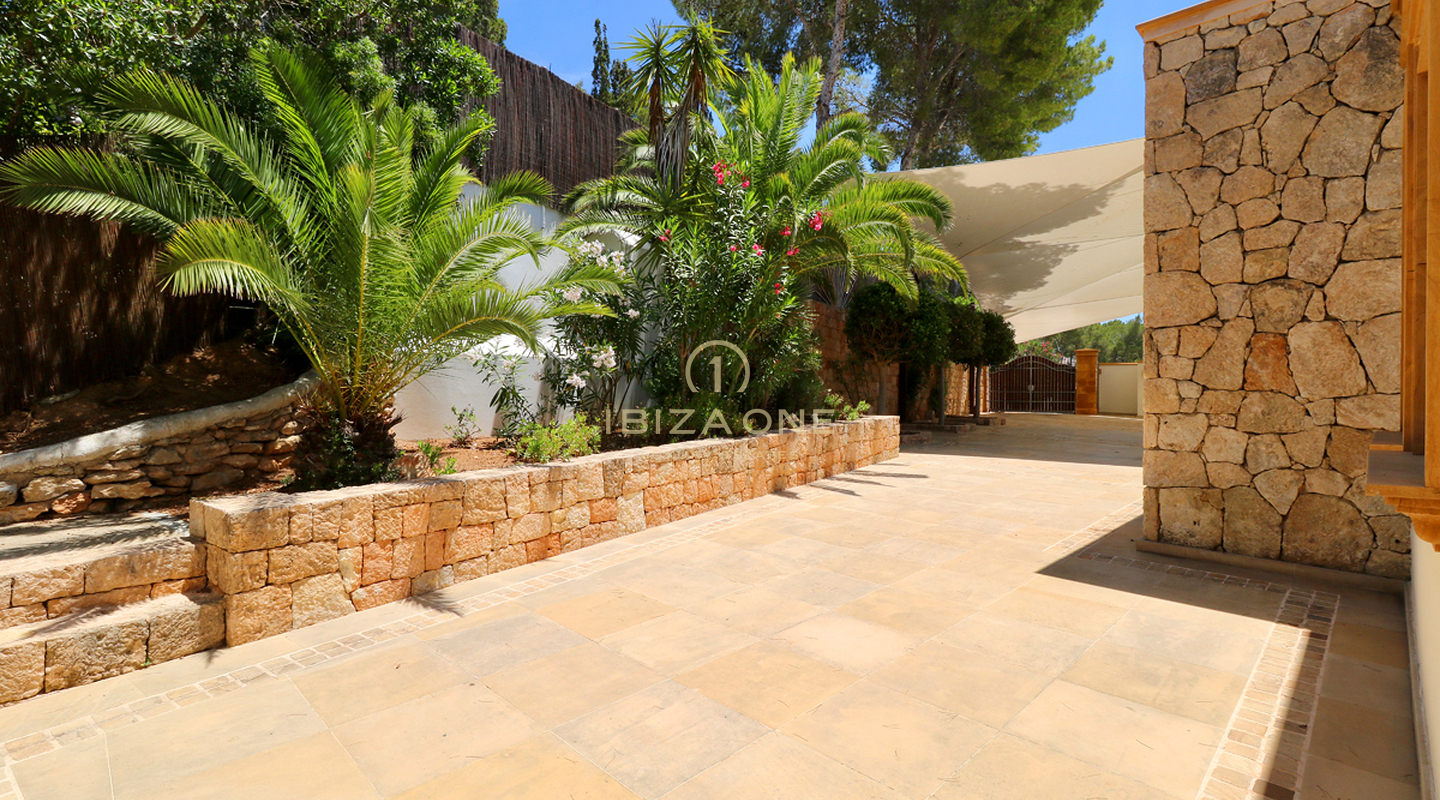 Luxusimmobilie in geschlossener Urbanisation nahe Ibiza-Stadt mit Blick aufs Meer und Dalt Vila zu verkaufen, Ibiza - Luxusimmobilie in geschlossener Urbanisation nahe Ibiza-Stadt mit Blick aufs Meer und Dalt Vila zu vermieten, Ibiza -