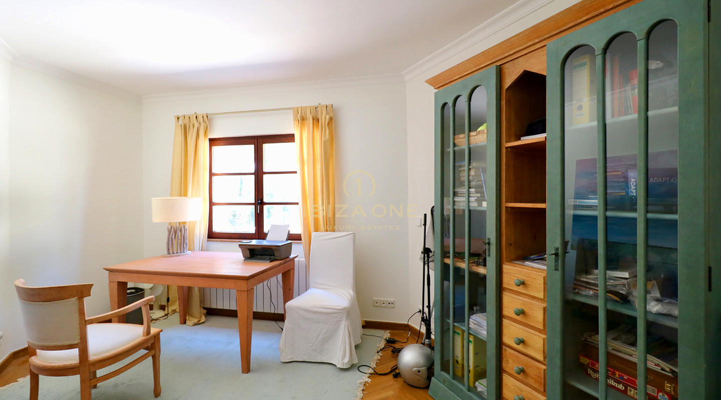 Proprietà di lusso in un complesso residenziale recintato vicino alla città di Ibiza con vista sul mare e su Dalt Vila in vendita, Ibiza - Proprietà di lusso in un complesso residenziale recintato vicino alla città di Ibiza con vista sul mare e su Dalt Vila in affitto, Ibiza -