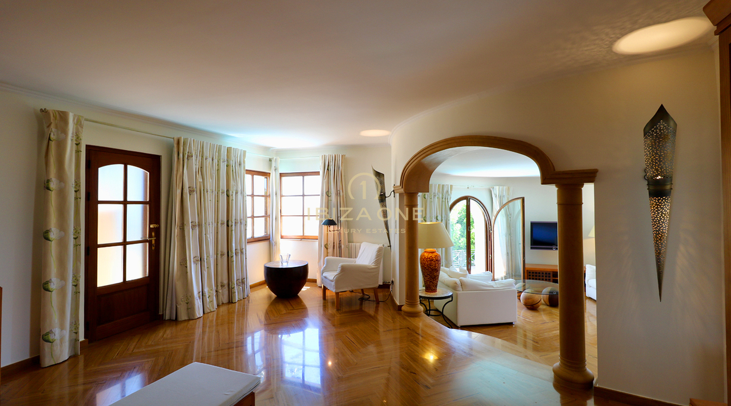 Propriété de luxe dans une urbanisation fermée près de la ville d'Ibiza avec vue sur la mer et Dalt Vila à vendre, Ibiza - Propriété de luxe dans une urbanisation fermée près de la ville d'Ibiza avec vue sur la mer et Dalt Vila à louer, Ibiza -