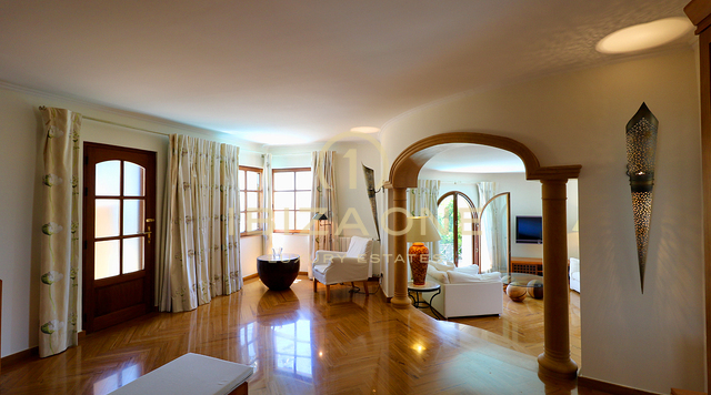 Luxusimmobilie in geschlossener Urbanisation nahe Ibiza-Stadt mit Blick aufs Meer und Dalt Vila zu verkaufen, Ibiza - Luxusimmobilie in geschlossener Urbanisation nahe Ibiza-Stadt mit Blick aufs Meer und Dalt Vila zu vermieten, Ibiza -