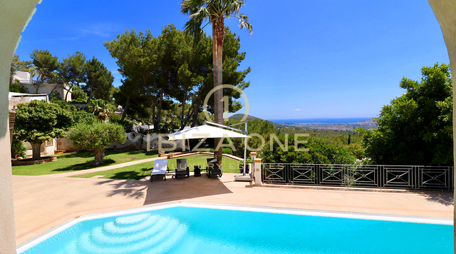 Luxusimmobilie in geschlossener Urbanisation nahe Ibiza-Stadt mit Blick aufs Meer und Dalt Vila zu verkaufen, Ibiza - Luxusimmobilie in geschlossener Urbanisation nahe Ibiza-Stadt mit Blick aufs Meer und Dalt Vila zu vermieten, Ibiza -