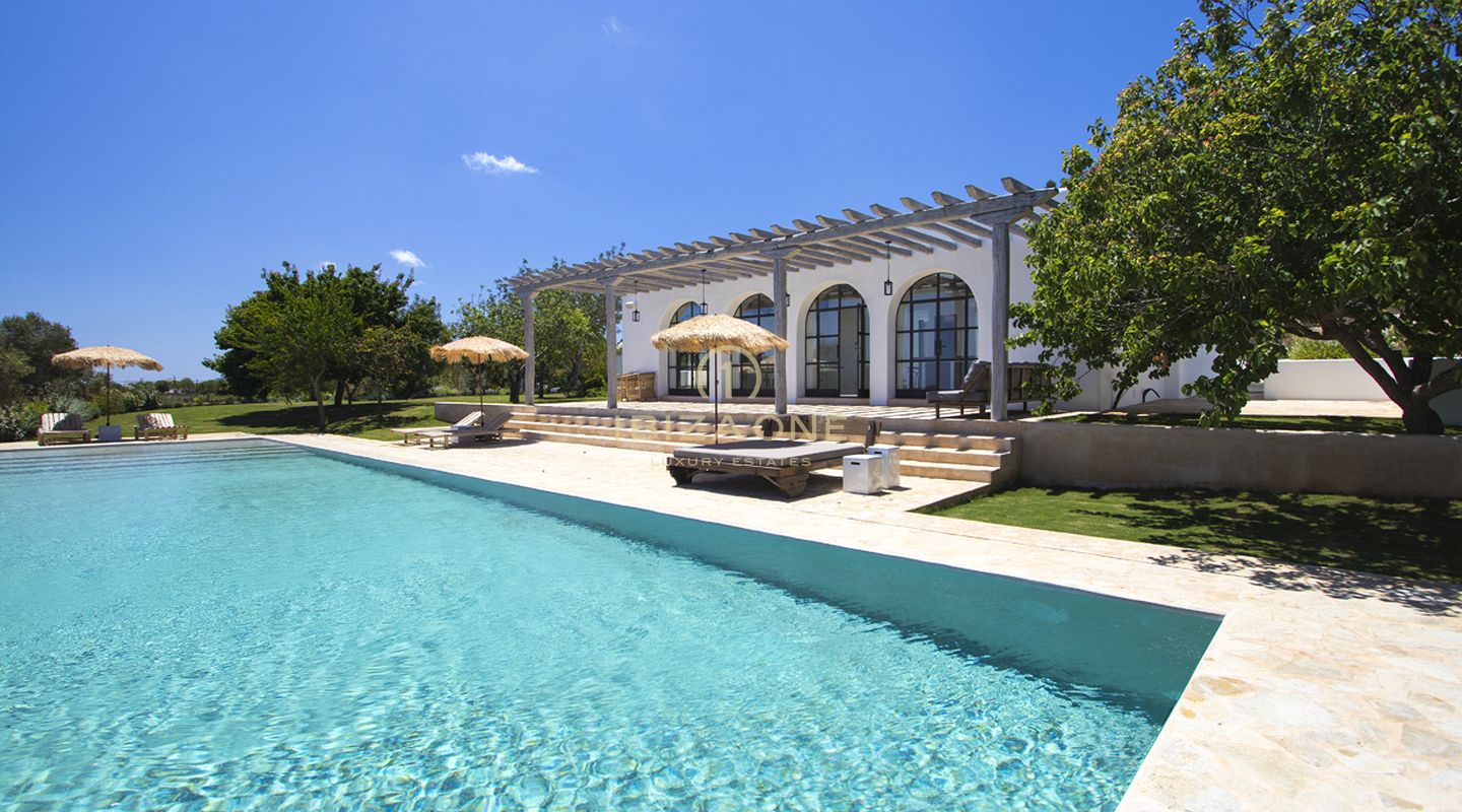 Belle finca / maison de luxe nouvellement construite à Blakstad sur un terrain de 24 000 m2 à vendre, Ibiza - Belle finca / maison de luxe nouvellement construite à Blakstad sur un terrain de 24 000 m2 à louer, Ibiza