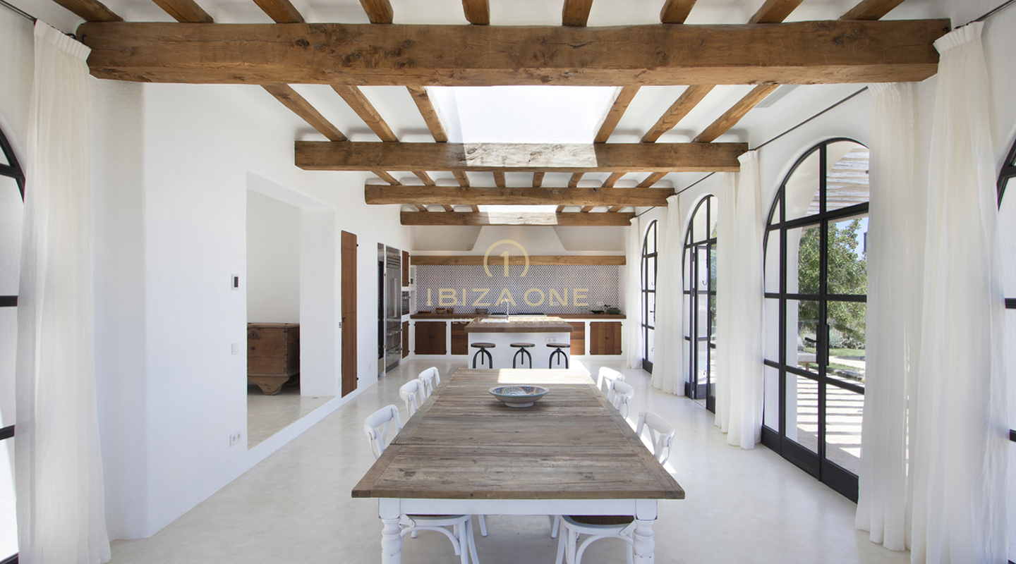Wunderschöne neu gebaute Luxus-Finca/Haus in Blakstad auf einem 24.000 m² großen Grundstück zu verkaufen, Ibiza - Wunderschöne neu gebaute Luxus-Finca/Haus in Blakstad auf einem 24.000 m² großen Grundstück zu vermieten, Ibiza