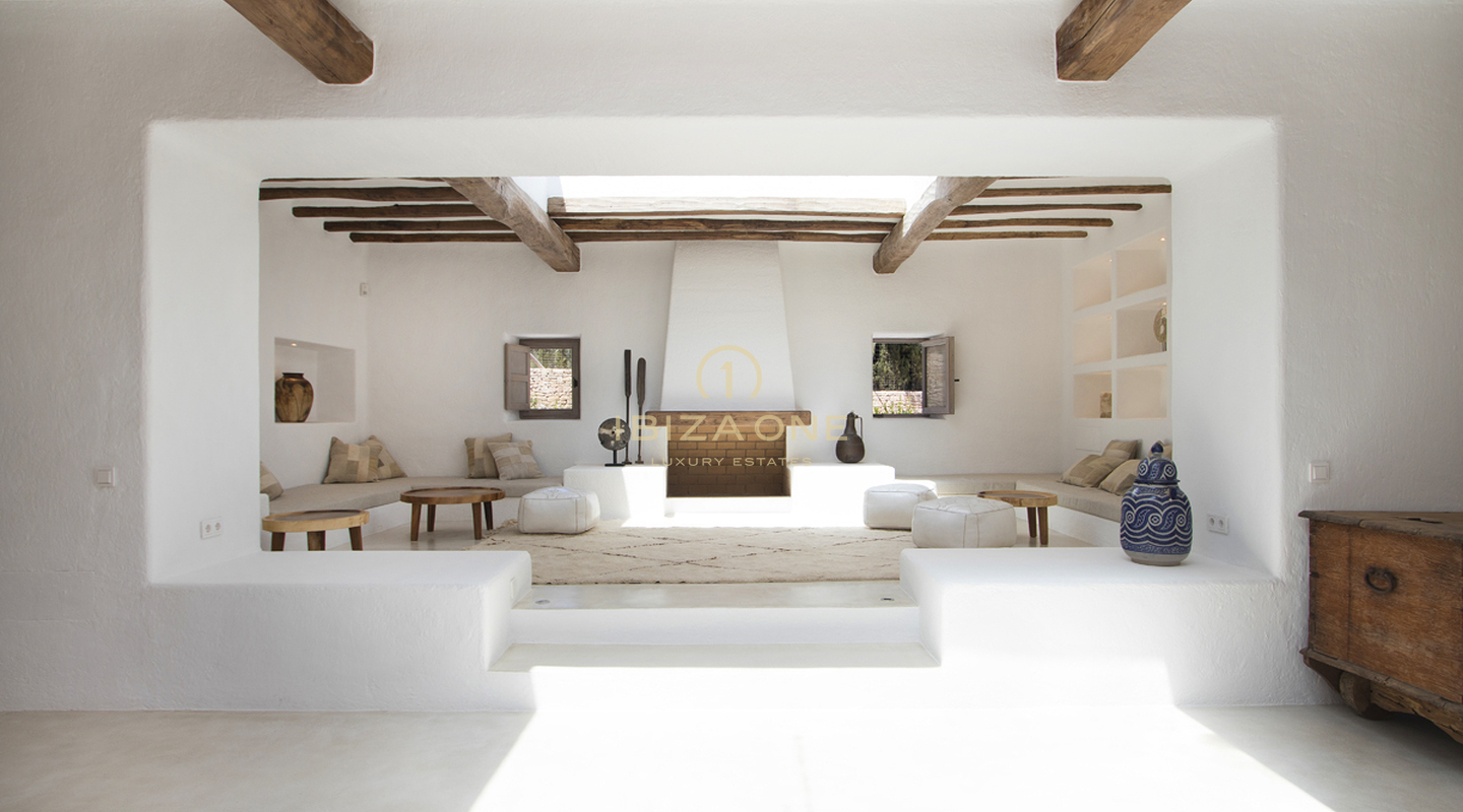 Prachtige nieuw gebouwde luxe finca/huis in Blakstad op een perceel van 24.000m2 te koop, Ibiza - Prachtige nieuw gebouwde luxe finca/huis in Blakstad op een perceel van 24.000m2 te huur, Ibiza