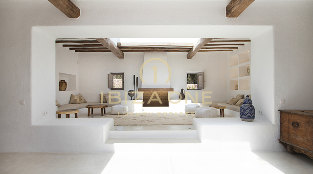 Splendida finca/casa di lusso di nuova costruzione a Blakstad su un terreno di 24.000 m2 in vendita, Ibiza - Splendida finca/casa di lusso di nuova costruzione a Blakstad su un terreno di 24.000 m2 in affitto, Ibiza