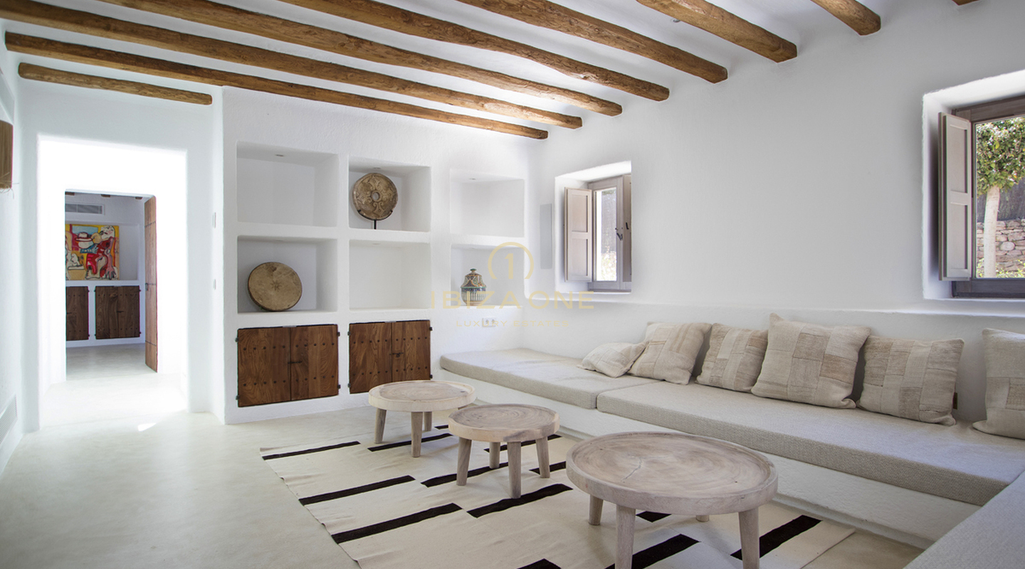 Beautiful newly built luxury Blakstad finca / house on a 24,000m2 plot for sale, Ibiza - Beautiful newly built luxury Blakstad finca / house on a 24,000m2 plot for rent, Ibiza