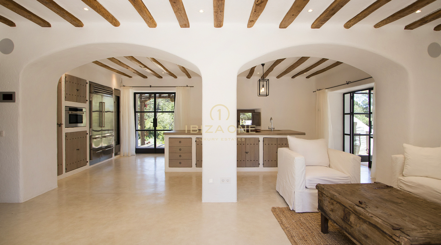Neu gebaute Luxus-Finca/Haus in Blakstad mit Gästehaus in der Nähe von Ibiza-Stadt zu verkaufen, Ibiza - Neu gebaute Luxus-Finca/Haus in Blakstad mit Gästehaus in der Nähe von Ibiza-Stadt zu vermieten, Ibiza