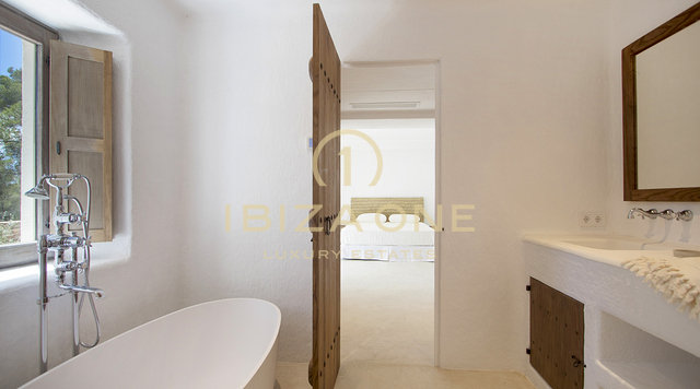 Newly built luxury Blakstad finca / house with guest house near Ibiza town for sale, Ibiza - Newly built luxury Blakstad finca / house with guest house near Ibiza town for rent, Ibiza