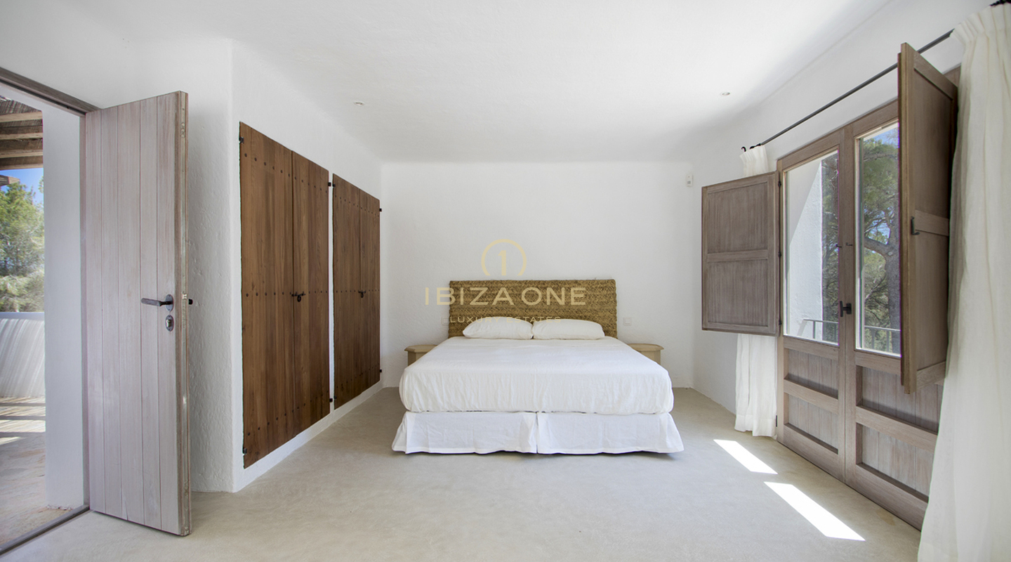 Finca / casa de lujo de nueva construcción en Blakstad con casa de invitados cerca de la ciudad de Ibiza en venta, Ibiza - Finca / casa de lujo de nueva construcción en Blakstad con casa de invitados cerca de la ciudad de Ibiza en alquiler, Ibiza