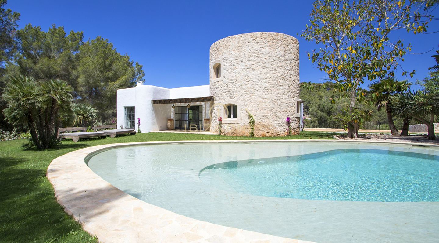 Newly built luxury Blakstad finca / house with guest house near Ibiza town for sale, Ibiza - Newly built luxury Blakstad finca / house with guest house near Ibiza town for rent, Ibiza
