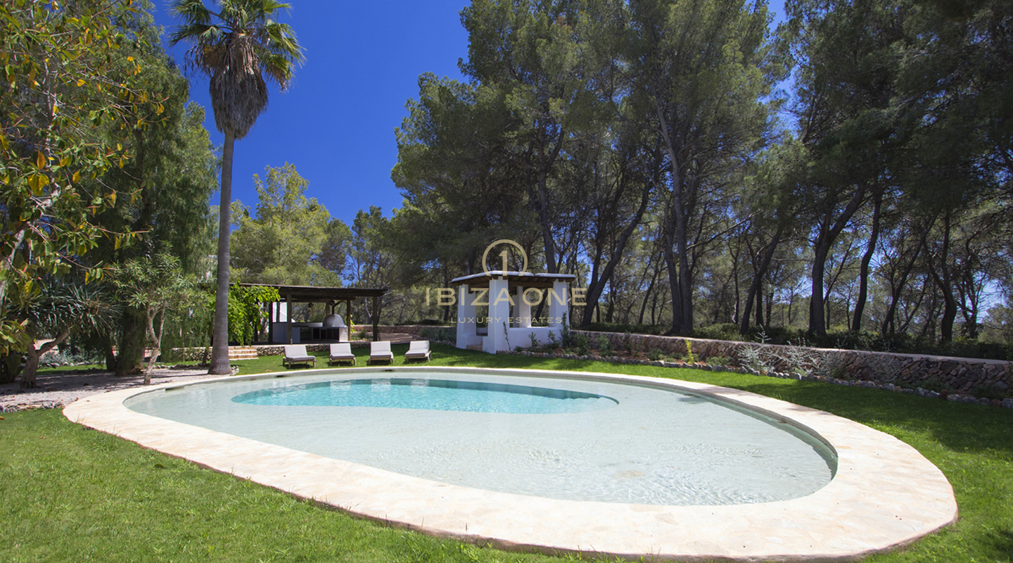 Neu gebaute Luxus-Finca/Haus in Blakstad mit Gästehaus in der Nähe von Ibiza-Stadt zu verkaufen, Ibiza - Neu gebaute Luxus-Finca/Haus in Blakstad mit Gästehaus in der Nähe von Ibiza-Stadt zu vermieten, Ibiza