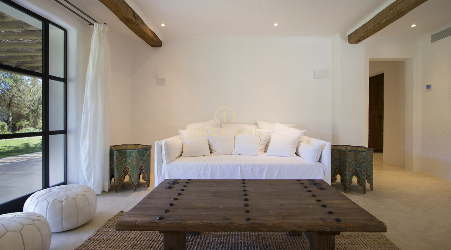 Finca / casa de lujo de nueva construcción en Blakstad con casa de invitados cerca de la ciudad de Ibiza en venta, Ibiza - Finca / casa de lujo de nueva construcción en Blakstad con casa de invitados cerca de la ciudad de Ibiza en alquiler, Ibiza