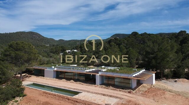 Moderne, nieuw gebouwde design luxe villa met zeezicht te koop, Ibiza - Moderne, nieuw gebouwde design luxe villa met zeezicht te huur, Ibiza