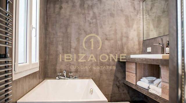 Villa de lujo en venta en Ibiza - Casa de lujo en alquiler en Ibiza