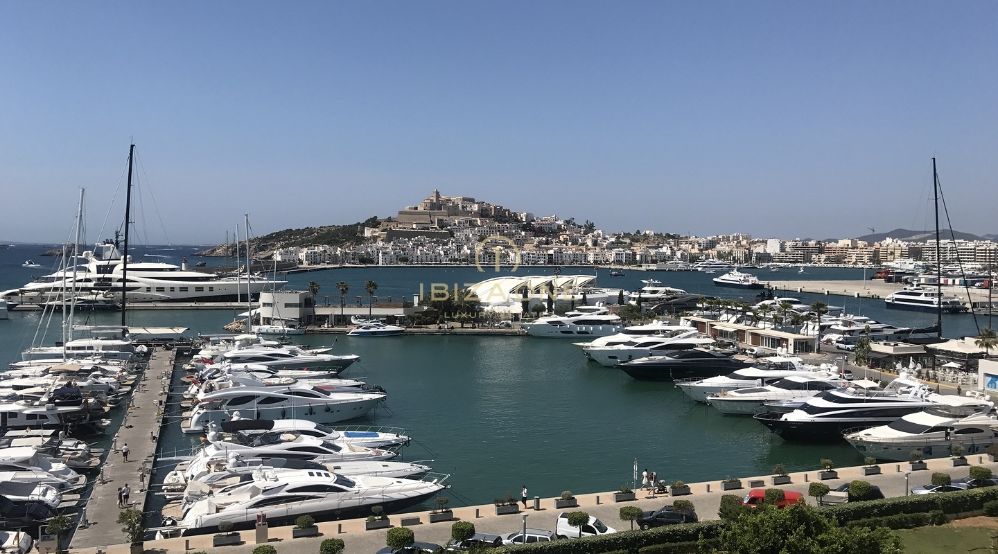 Luxury apartment on the Paseo Maritimo with sea views and views to Dalt Vila for sale, Ibiza - Luxury apartment on the Paseo Maritimo with sea views and views to Dalt Vila for rent, Ibiza