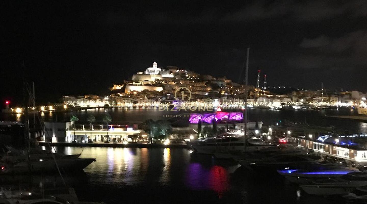 Luxe appartement aan de Paseo Maritimo met uitzicht op zee en uitzicht op Dalt Vila te koop, Ibiza - Luxe appartement aan de Paseo Maritimo met uitzicht op zee en uitzicht op Dalt Vila te huur, Ibiza