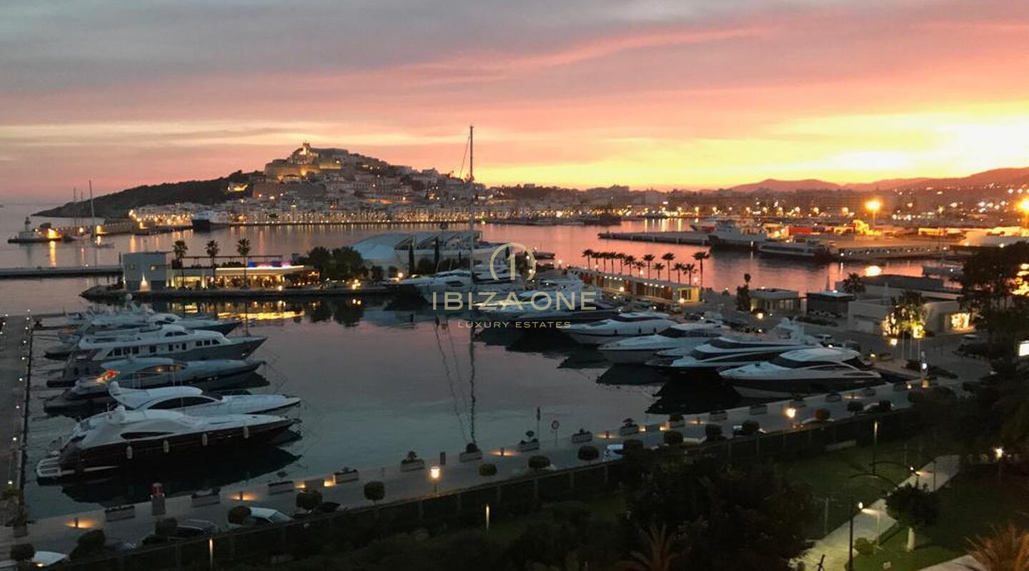 Luxusapartment am Paseo Maritimo mit Meerblick und Blick auf Dalt Vila zu verkaufen, Ibiza - Luxusapartment am Paseo Maritimo mit Meerblick und Blick auf Dalt Vila zu vermieten, Ibiza