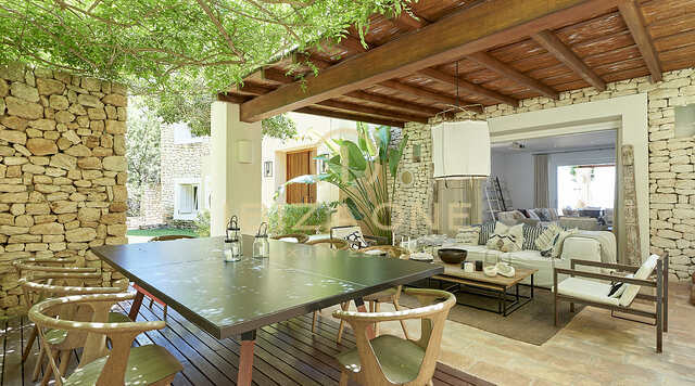 Villa en primera línea de mar con acceso privado al mar en venta, Ibiza - Waterhouse con acceso privado al mar en venta, Ibiza - Villa en primera línea de mar con acceso privado al mar en venta, Ibiza - Villa en primera línea de mar con acceso privado al mar en alquiler, Ibiza - Waterhouse con acceso privado al mar en alquiler, Ibiza - Villa en primera línea de playa con acceso privado al mar en alquiler, Ibiza