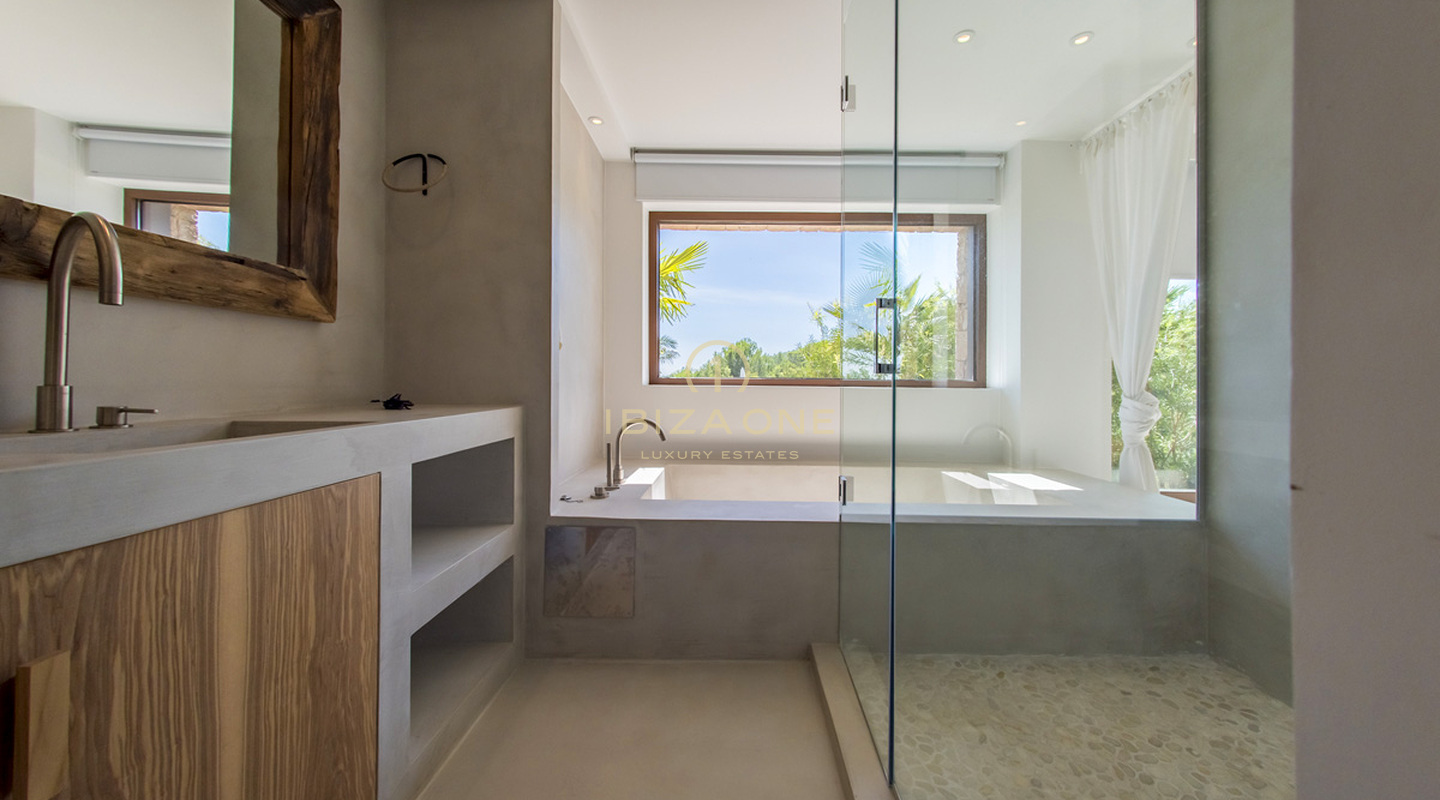 Neu gebaute wunderschöne Luxusfinca zu verkaufen, Ibiza - Neu gebaute wunderschöne Luxusfinca zu vermieten, Ibiza