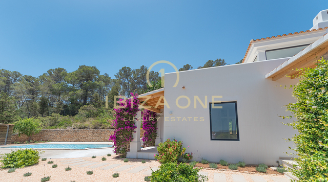 Preciosa finca de lujo con vistas al mar en venta cerca de Ibiza, Sta. Gertrudis y Sta. Eulalia. En venta, Ibiza. Preciosa finca de lujo con vistas al mar en venta cerca de Ibiza, Sta. Gertrudis y Sta. Eulalia. En alquiler, Ibiza.