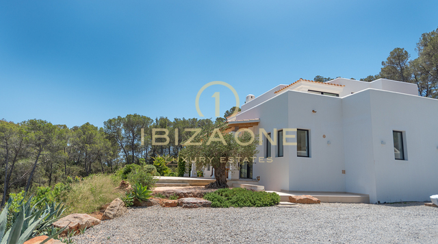 Preciosa finca de lujo con vistas al mar en venta cerca de Ibiza, Sta. Gertrudis y Sta. Eulalia. En venta, Ibiza. Preciosa finca de lujo con vistas al mar en venta cerca de Ibiza, Sta. Gertrudis y Sta. Eulalia. En alquiler, Ibiza.