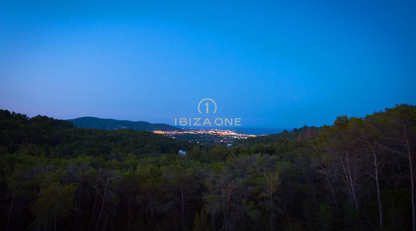Preciosa finca de lujo con vistas al mar en venta cerca de Ibiza, Sta. Gertrudis y Sta. Eulalia. En venta, Ibiza. Preciosa finca de lujo con vistas al mar en venta cerca de Ibiza, Sta. Gertrudis y Sta. Eulalia. En alquiler, Ibiza.