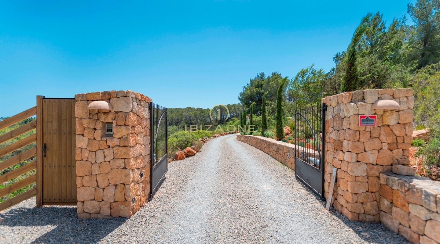 Wunderschöne Luxusfinca mit Meerblick zu verkaufen in der Nähe von Ibiza, Sta. Gertrudis und Sta. Eulalia zu verkaufen, Ibiza - Wunderschöne Luxusfinca mit Meerblick zu verkaufen in der Nähe von Ibiza, Sta. Gertrudis und Sta. Eulalia zu vermieten, Ibiza