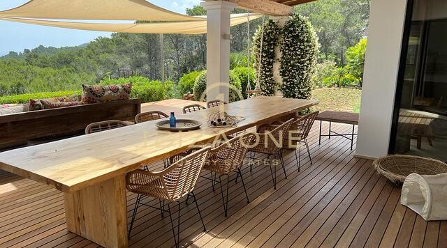Preciosa finca de lujo con vistas al mar en venta cerca de Ibiza, Sta. Gertrudis y Sta. Eulalia. En venta, Ibiza. Preciosa finca de lujo con vistas al mar en venta cerca de Ibiza, Sta. Gertrudis y Sta. Eulalia. En alquiler, Ibiza.