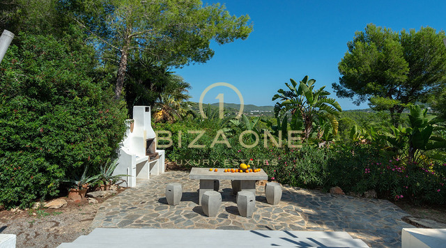 Auténtica y preciosa finca de lujo con dos casas de invitados en venta, Ibiza - Auténtica y preciosa finca de lujo con dos casas de invitados en alquiler, Ibiza