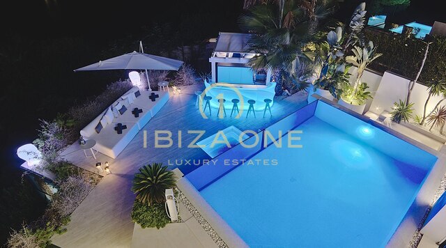 Villa Casa Bora - Moderna villa di design con vista sul mare in urbanizzazione recintata in affitto - Es Cubells/Vista Alegre, Ibiza