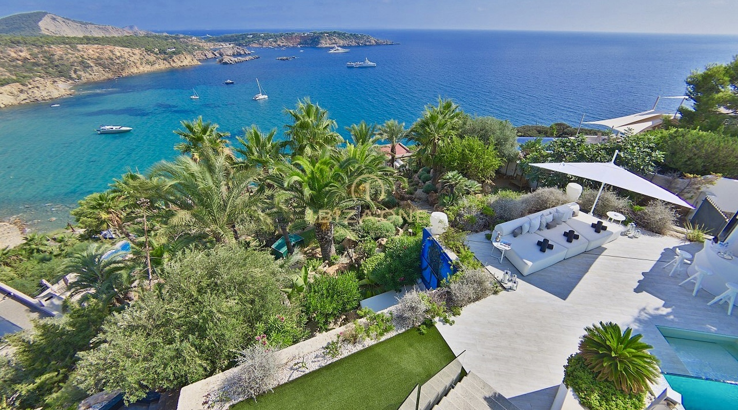 Villa Casa Bora - Современная дизайнерская вилла с видом на море в закрытой урбанизации в аренду - Es Cubells/Vista Alegre, Ибица