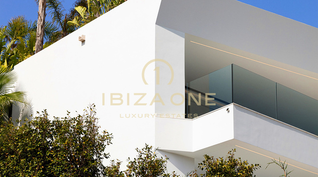 Villa de lujo moderna recién terminada con impresionantes vistas al mar cerca de la ciudad de Ibiza y los puertos deportivos en venta, Ibiza