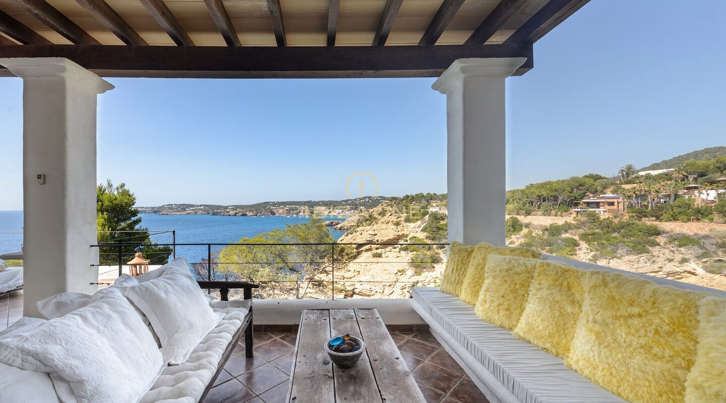 Magnifica proprietà di lusso in prima linea con accesso al mare in vendita, Ibiza - Waterhouse in vendita, Ibiza - Villa fronte mare in vendita, Ibiza - Magnifica proprietà di lusso in prima linea con accesso al mare in affitto, Ibiza - Waterhouse in affitto, Ibiza - Villa fronte mare in affitto, Ibiza