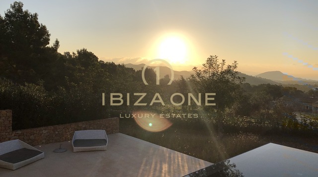 Renovated luxury and modern property with a separate guest house and fantastic sea views for sale, Ibiza - Renovated luxury and modern property with a separate guest house and fantastic sea views for rent, Ibiza