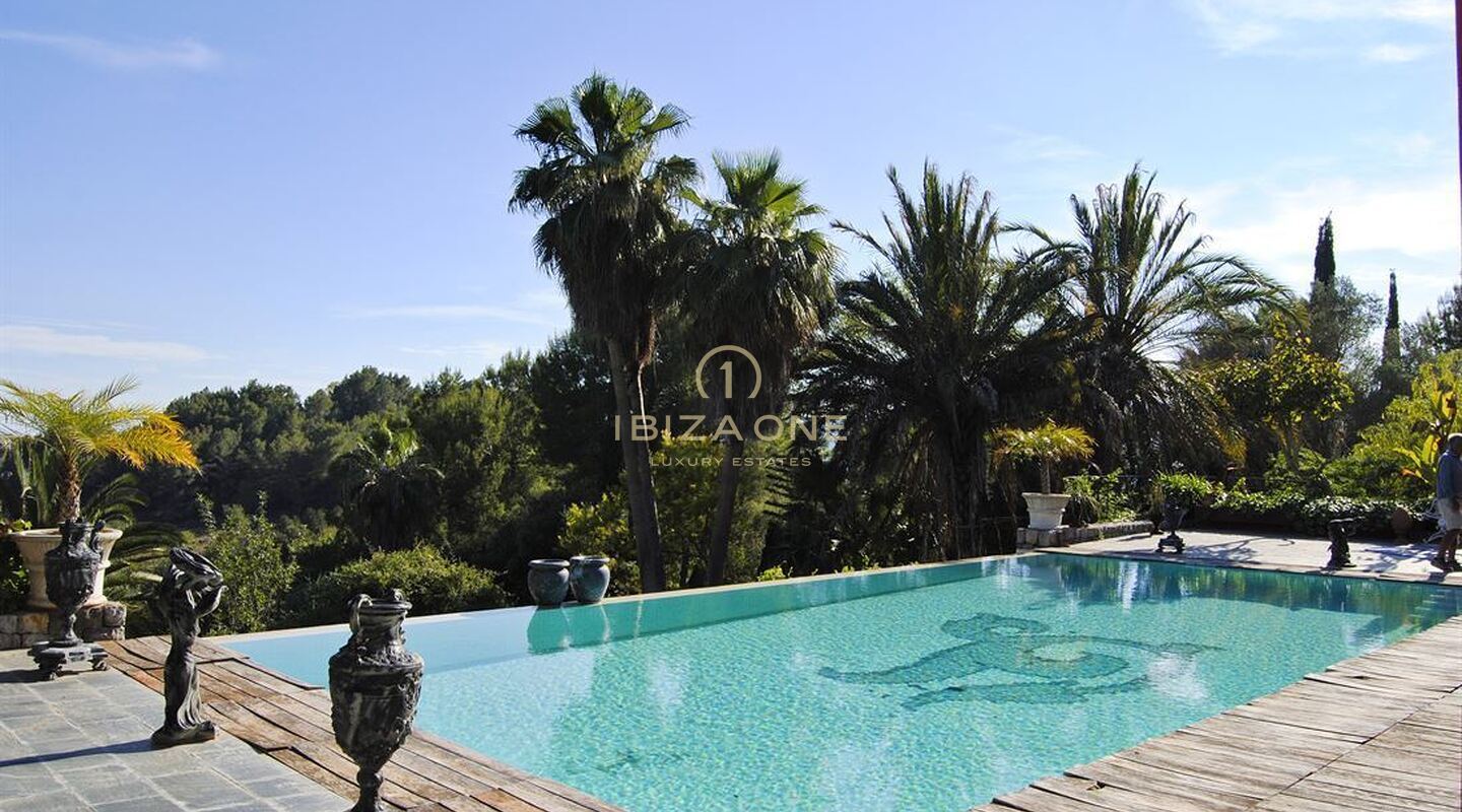 Luxe woning met panoramisch uitzicht nabij Ibiza te koop, Ibiza - Luxe woning met panoramisch uitzicht nabij Ibiza te huur, Ibiza