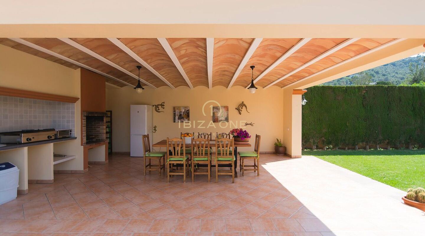 Preciosa villa de lujo cerca de Jesús y la playa de Talamanca en venta, Ibiza - Preciosa villa de lujo cerca de Jesús y la playa de Talamanca en alquiler, Ibiza
