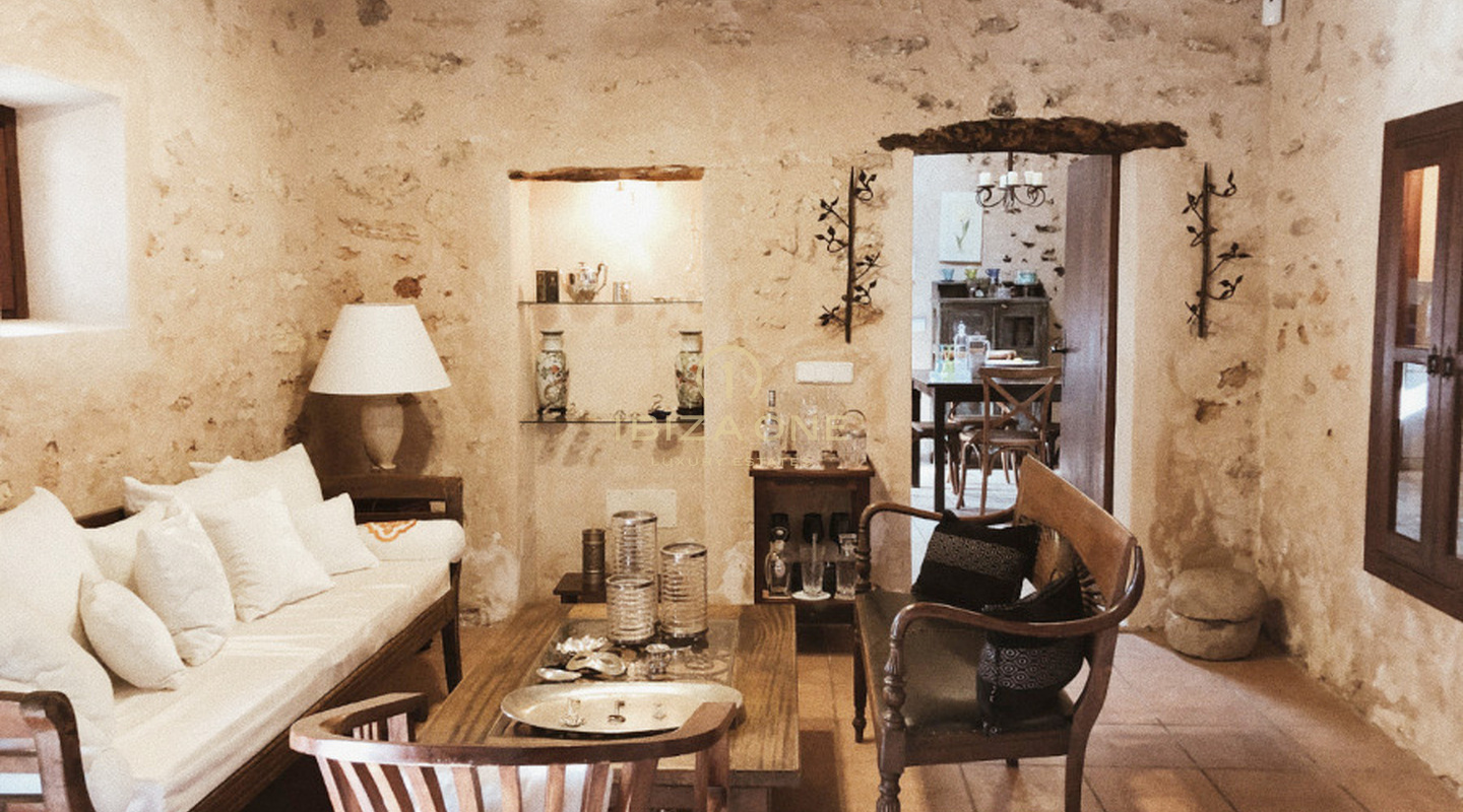 Finca de lujo original en Ibiza con licencia de alquiler turístico en venta, Ibiza - Finca de lujo original en Ibiza con licencia de alquiler turístico en alquiler, Ibiza