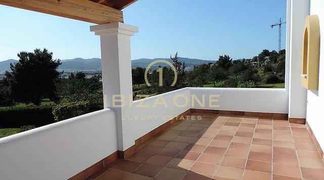 Luxe woning met bouwvergunning voor een moderne villa met uitzicht op Ibiza-stad en de zee te koop, Ibiza - Luxe woning met bouwvergunning voor een moderne villa met uitzicht op Ibiza-stad en de zee te huur, Ibiza