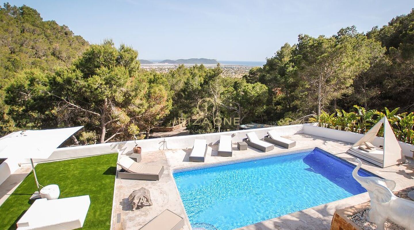 Villa de lujo con hermosas vistas al mar cerca de Ibiza y del aeropuerto en venta, Ibiza - Villa de lujo con hermosas vistas al mar cerca de Ibiza y del aeropuerto en venta, Ibiza