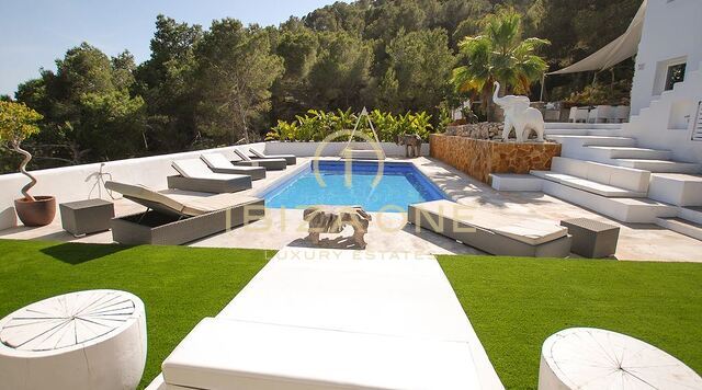 Luxusvilla mit wunderschönem Meerblick in der Nähe von Ibiza und dem Flughafen zu verkaufen, Ibiza - Luxusvilla mit wunderschönem Meerblick in der Nähe von Ibiza und dem Flughafen zu verkaufen, Ibiza