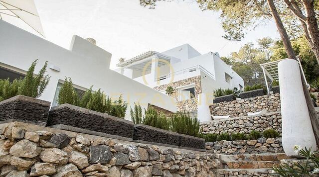 Luxusvilla mit wunderschönem Meerblick in der Nähe von Ibiza und dem Flughafen zu verkaufen, Ibiza - Luxusvilla mit wunderschönem Meerblick in der Nähe von Ibiza und dem Flughafen zu verkaufen, Ibiza