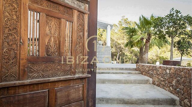 Luxe villa met prachtig zeezicht vlakbij Ibiza en de luchthaven te koop, Ibiza - Luxe villa met prachtig zeezicht vlakbij Ibiza en de luchthaven te koop, Ibiza