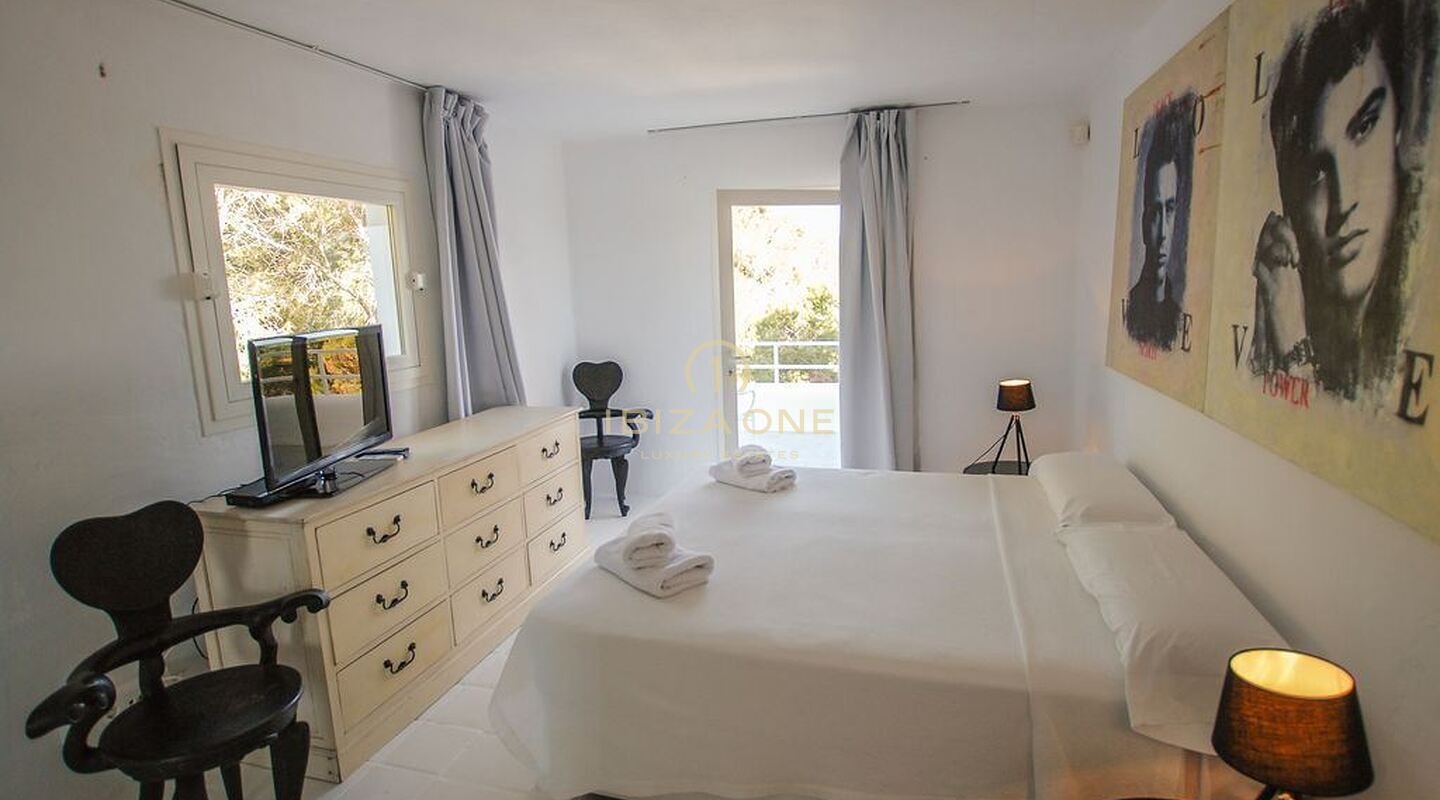 Luxury villa with beautiful sea views close to Ibiza and the airport for sale, Ibiza - Luxury villa with beautiful sea views close to Ibiza and the airport for rent, Ibiza