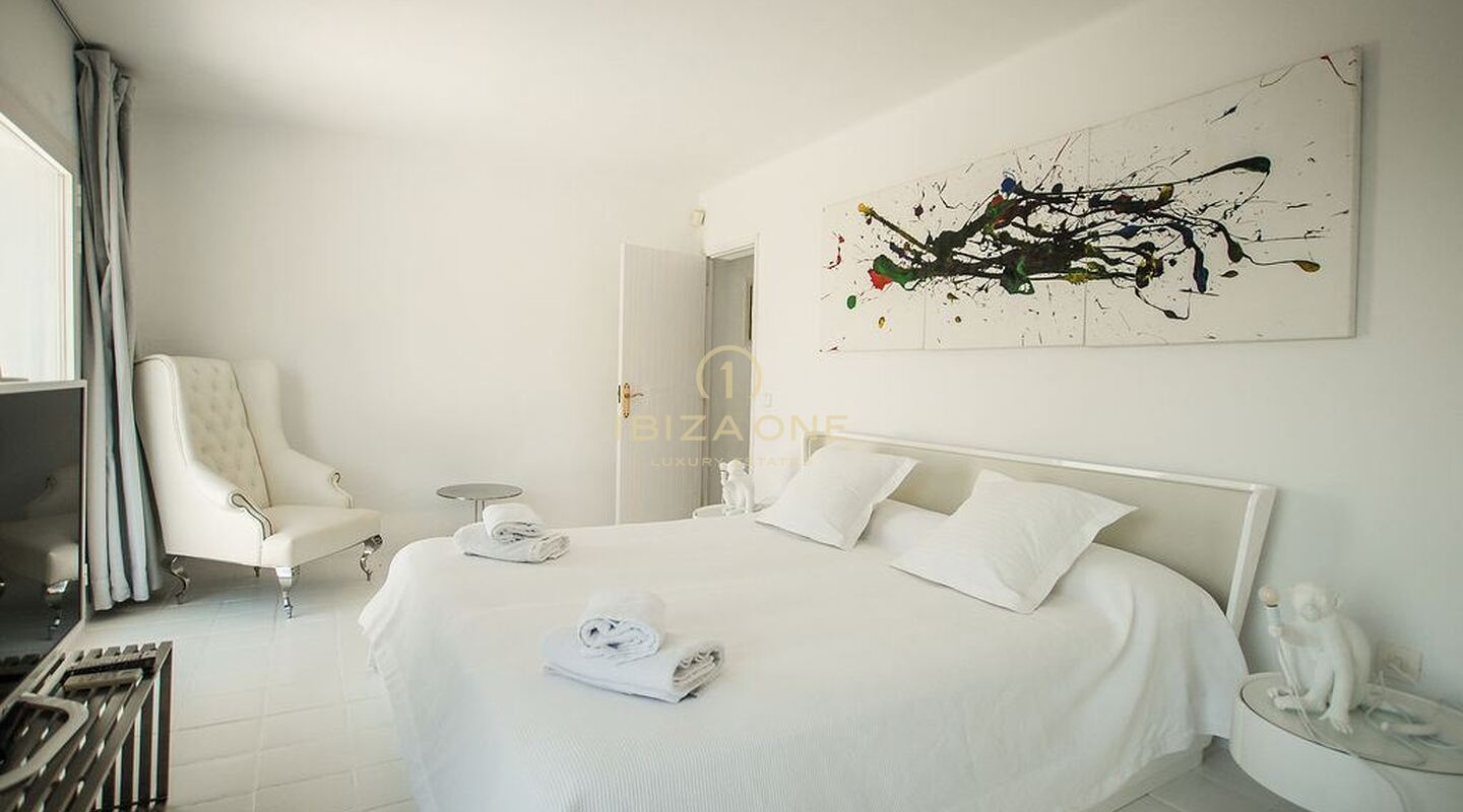 Luxury villa with beautiful sea views close to Ibiza and the airport for sale, Ibiza - Luxury villa with beautiful sea views close to Ibiza and the airport for rent, Ibiza