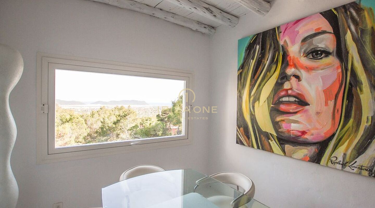Luxe villa met prachtig zeezicht vlakbij Ibiza en de luchthaven te koop, Ibiza - Luxe villa met prachtig zeezicht vlakbij Ibiza en de luchthaven te koop, Ibiza